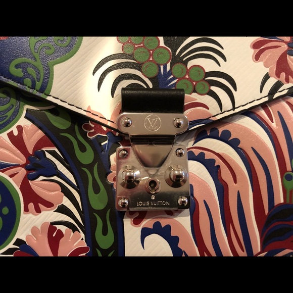 🌟🌟 New Authentic LV Pochette Métis Mini🌟🌟 - Picture 3 of 9